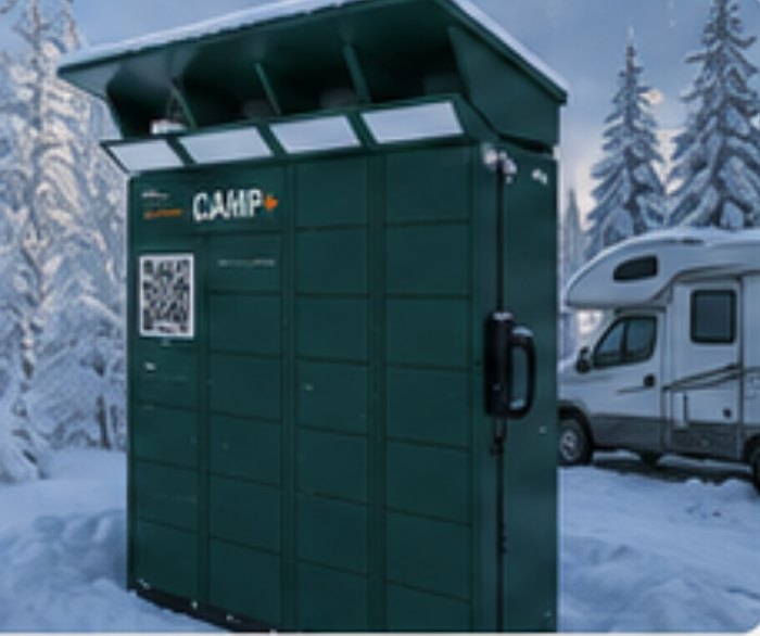 Casier CAMP+ sous la neige, à côté d'une roulotte